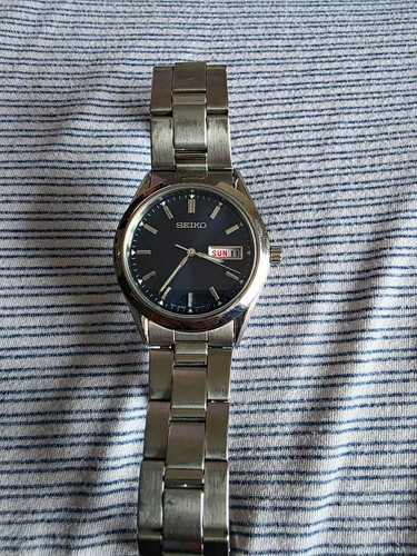 Seiko mens watch - watch, day/date