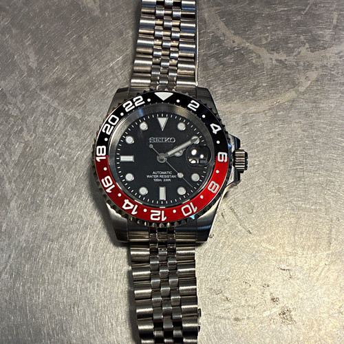 Seiko automatic black dial - automatic,