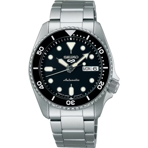 New seiko sports skx - 5,