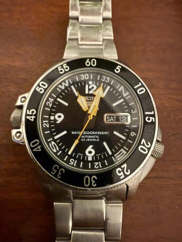 Men seiko sports - men’s,