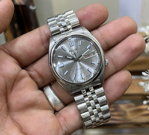 Seiko automatic grey dial - seiko,