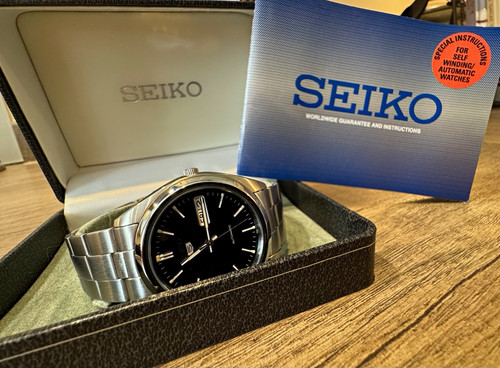 Nos new old stock - stock, seiko