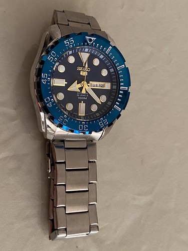 Seiko sports 4r36 - 5, automatic