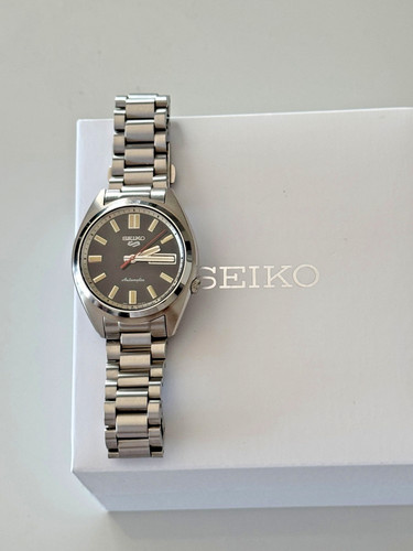Seiko sports 37mm srpk89k1 - 37mm,