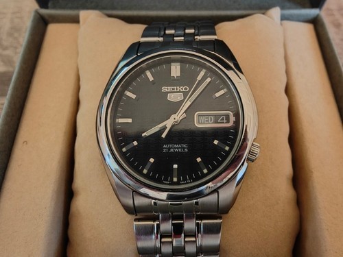 Seiko men black - 5, watch