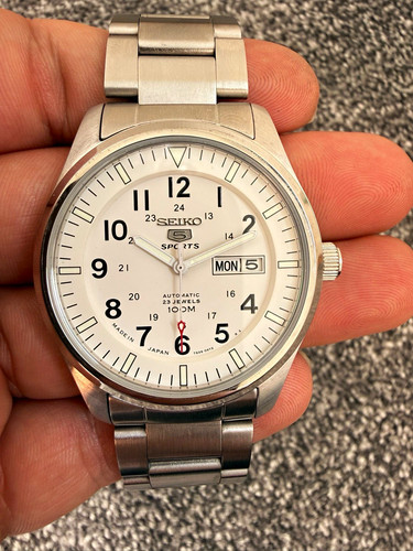 Seiko sports automatic white - 5,