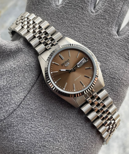 Vintage fluted bezel - seiko, 5