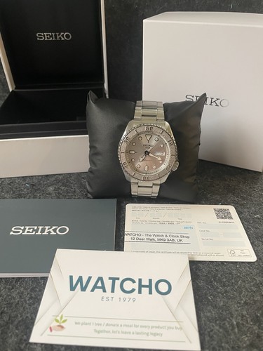 Seiko sports silver men - seiko,