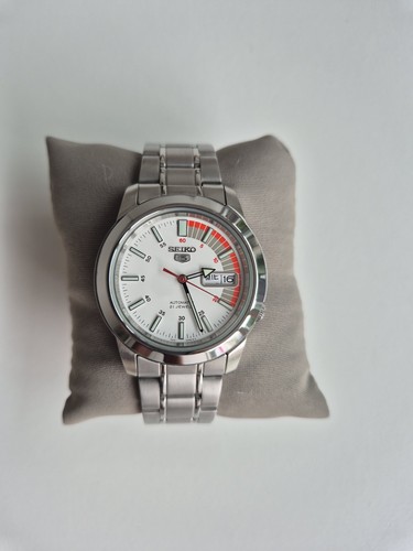 Seiko snk369k1 speed - 5, racer"