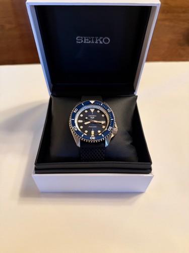 Seiko sports srpd71k2 - 5,