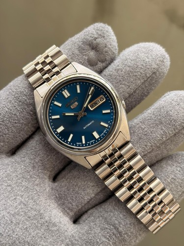 Vintage seiko automatic day - automatic,